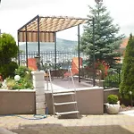 Ivona 2 Apartment
