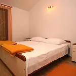 Ivona 2 Apartment Trogir