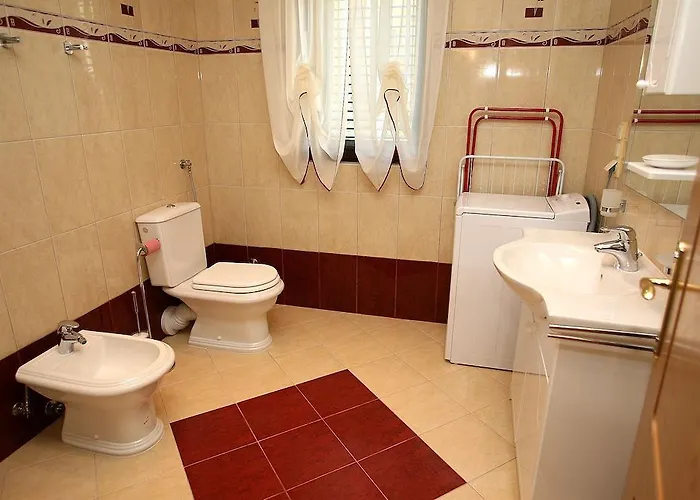 Ivona 2 트로기르