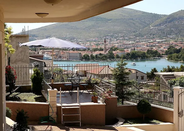 Ivona 2 트로기르