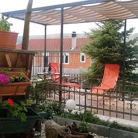 Apartment Ivona 2 *