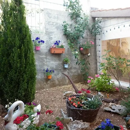 Apartment Ivona 2 *