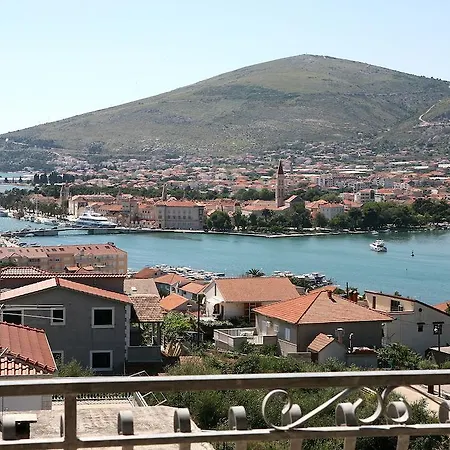 Apartment Ivona 2