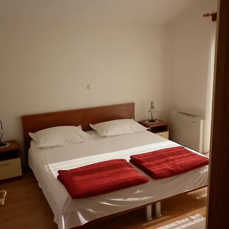 Ivona 2 Trogir