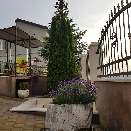 Ivona 2 Apartment