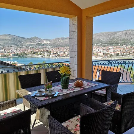 Apartment Ivona 2