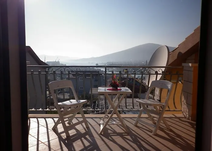 伊沃娜2号公寓 特罗吉尔